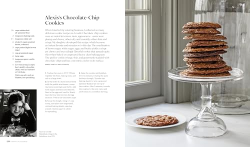 Martha: The Cookbook: 100 Favorite Recipes, with Lessons and Stories from My Kitchen