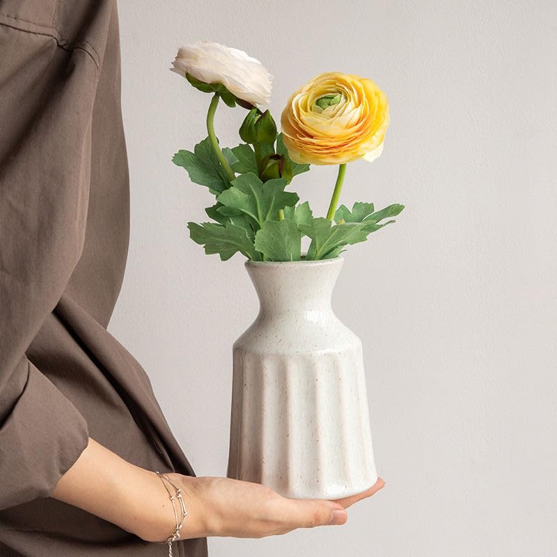 Prettidecor Ceramic Boho Vase, Farmhouse Home Decor Embossed Vases for Centerpieces, Kitchen, Office, Shelf, Table, Vase for Pampas Grass, Eucalyptus