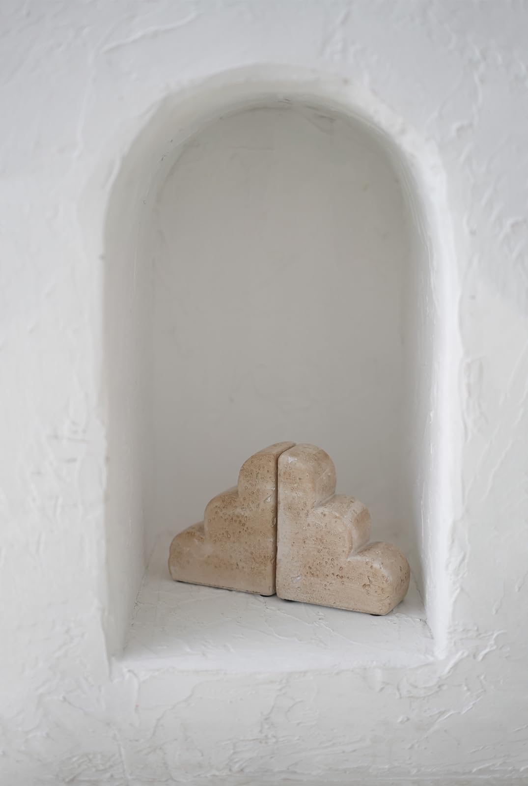 Chagoart Book Ends for Shelves-Concrete Heavy Duty Bookends-Book Stopper- Decorative Bookends for Heavy Books-Travertine Marble Look Book Ends Unique -Scallop Stone Bookends for Desk-Book Holder