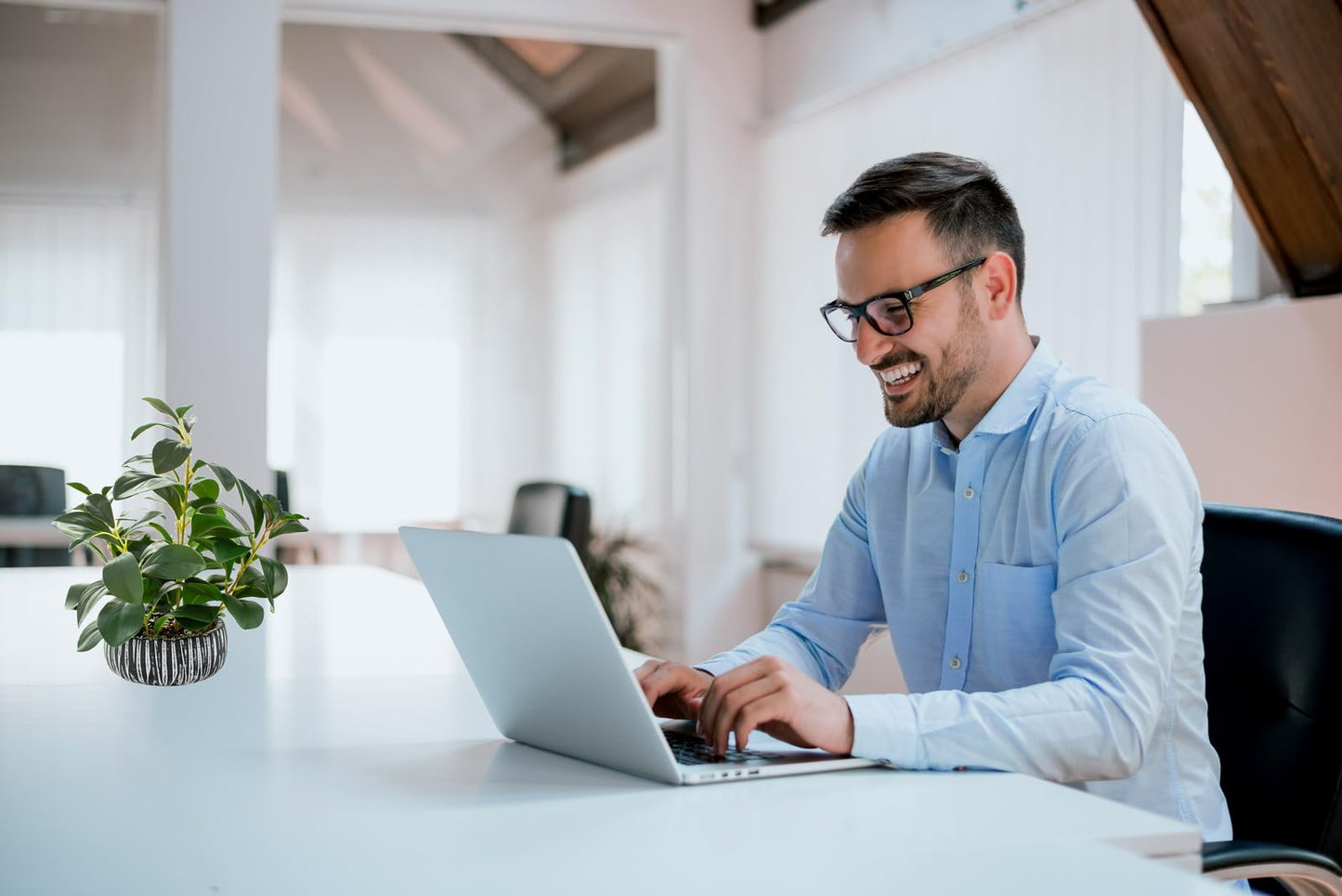 AlphaAcc Artificial Plants Decor Greenery Fake Succulents Indoor Potted Fake Plant with Rustic Black Clay Planter for Farmhouse Room Bathroom Bedroom Kitchen Office Table Desk Decor