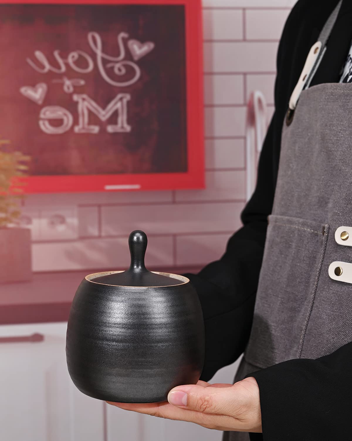 NCQIXIAO Retro Kitchen Canisters Ceramic Food Storage Jar Roud Shape with Silicone Airtight Lid for Tea, Coffee, Nuts, Herb, Spice, Sugar (Black)