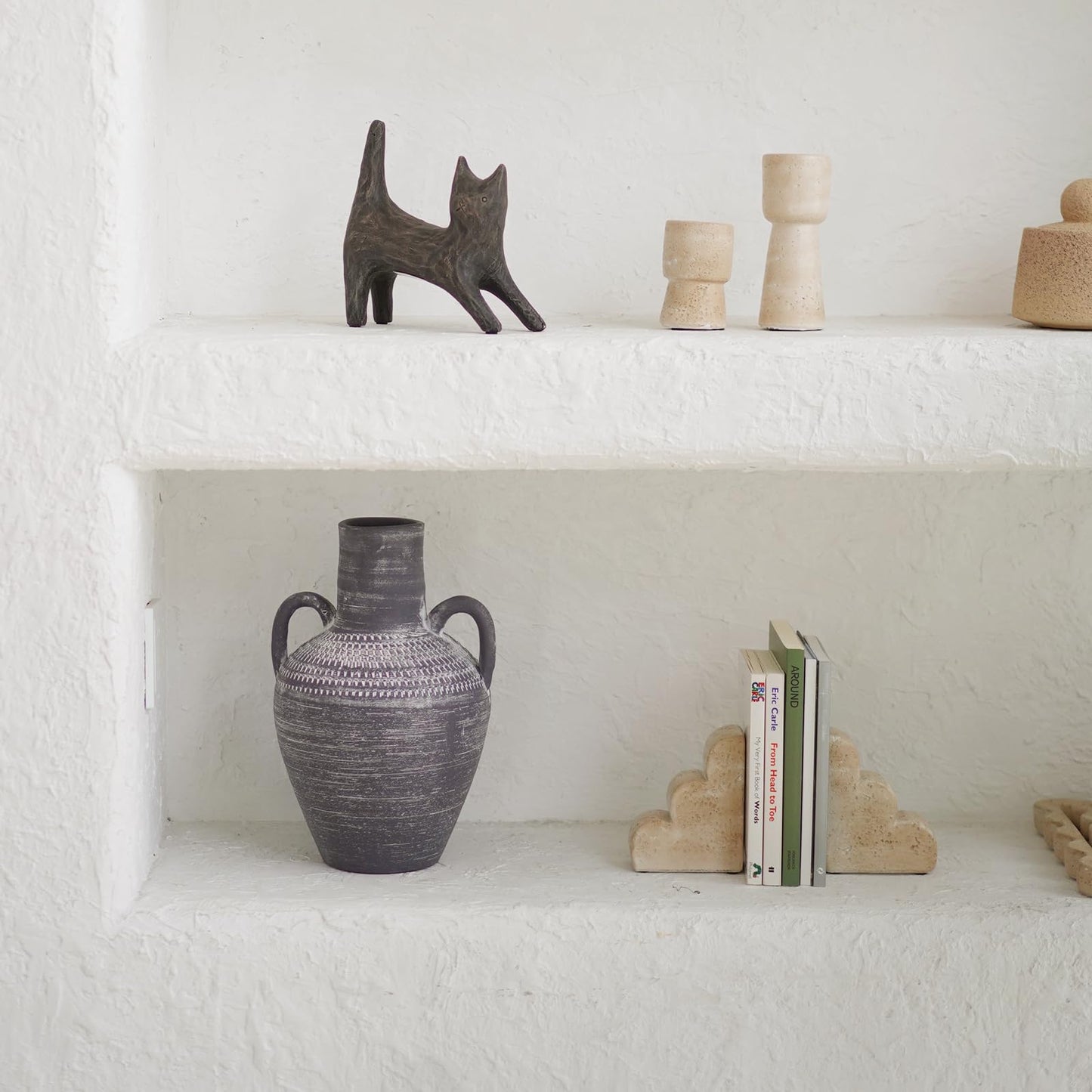 Chagoart Book Ends for Shelves-Concrete Heavy Duty Bookends-Book Stopper- Decorative Bookends for Heavy Books-Travertine Marble Look Book Ends Unique -Scallop Stone Bookends for Desk-Book Holder