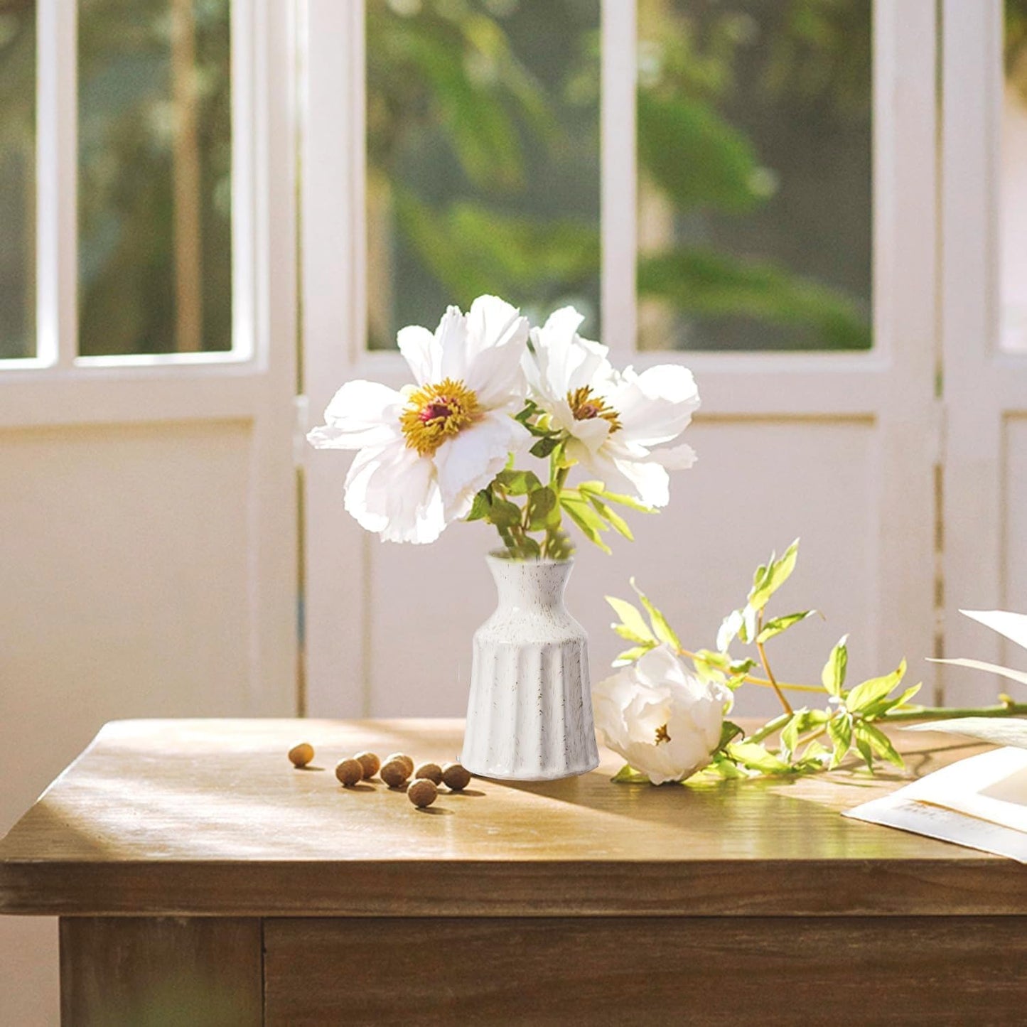 Prettidecor Ceramic Boho Vase, Farmhouse Home Decor Embossed Vases for Centerpieces, Kitchen, Office, Shelf, Table, Vase for Pampas Grass, Eucalyptus