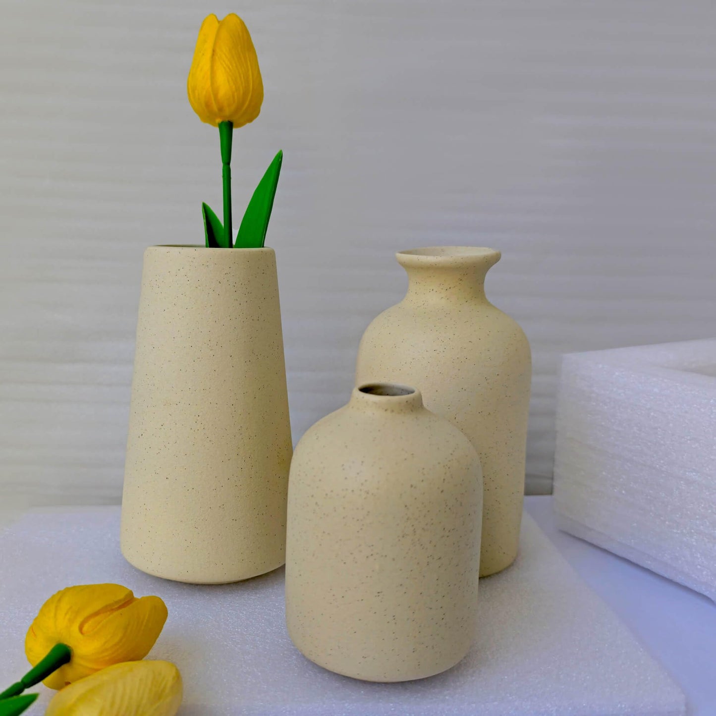 LOJAYUVE Beige Ceramic Vases Set of 3 for Pampas Grass & Dried Flowers, Creative Modern Boho Farmhouse Décor, Small Ceramic Vase for Shelf, Desk, Bookshelf and Entryway
