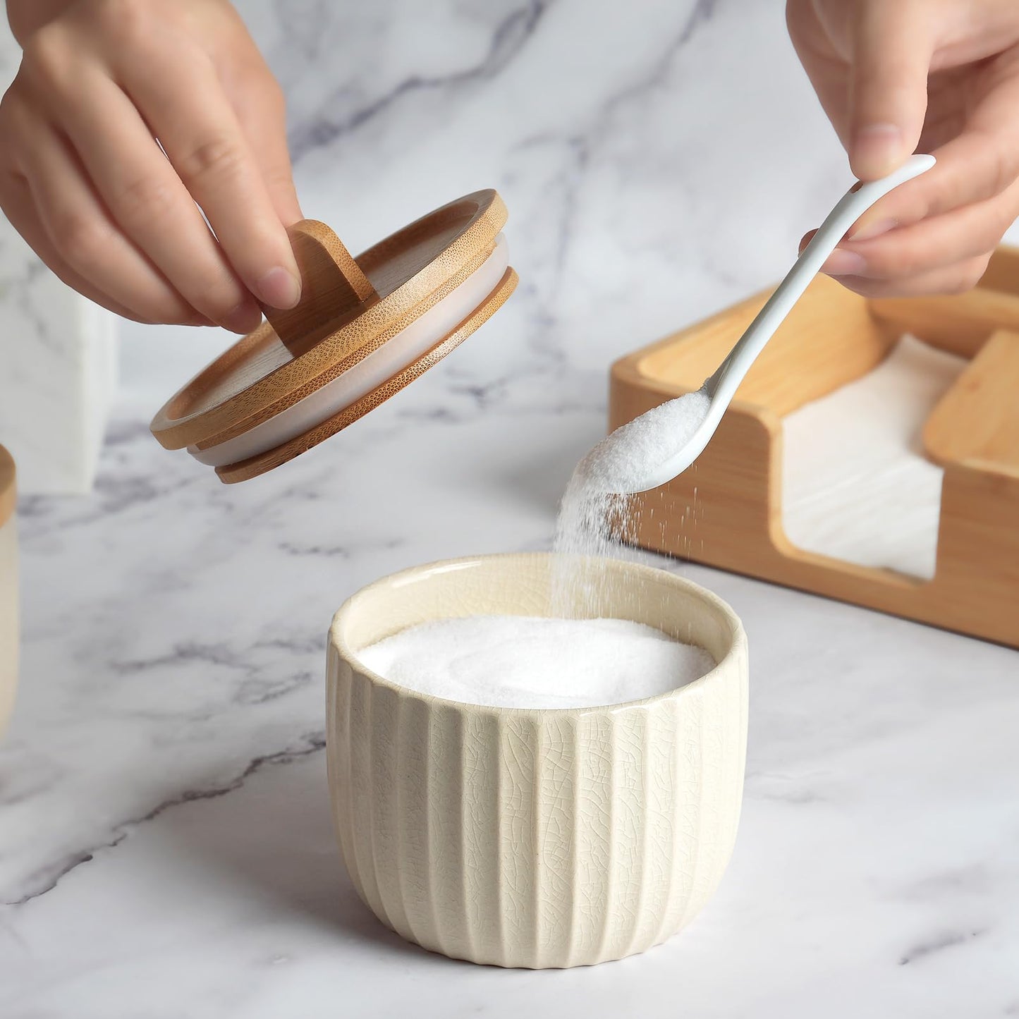 Lunavita Salt Cellar Keeper with Bamboo Lid, 14oz Big Capacity Ceramic Sugar Bowls Pepper Box, Crackle Glaze Seasoning Container Condiment Pot for Kitchen, (Cream Color), 4″×4″