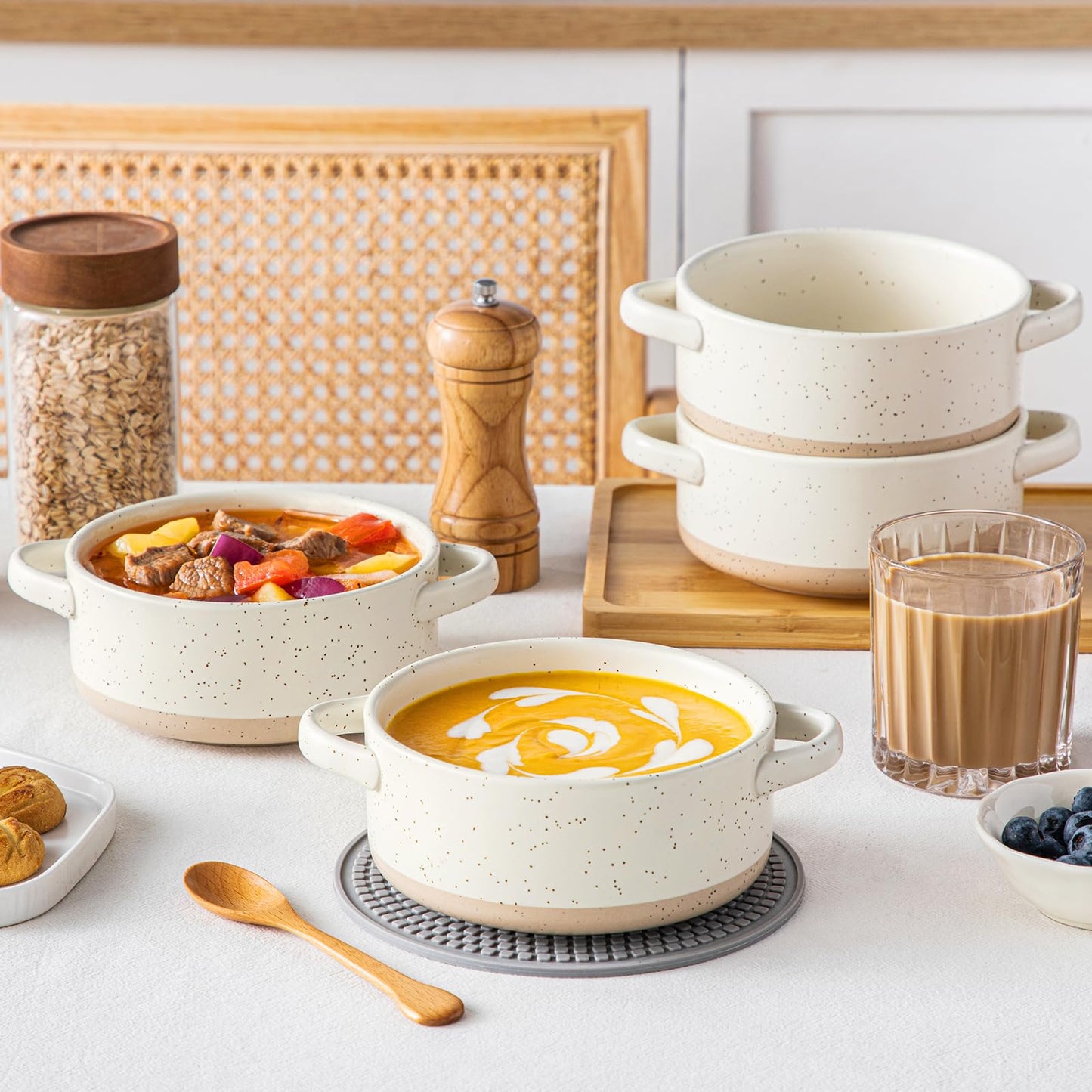 vancasso Sabine French Onion Soup Bowls with Handles, 30 Oz Large Soup Bowls for Cereal, Pasta,Stew, Oven Safe Soup Sowls, Soup Crocks Set of 4, Cream Beige