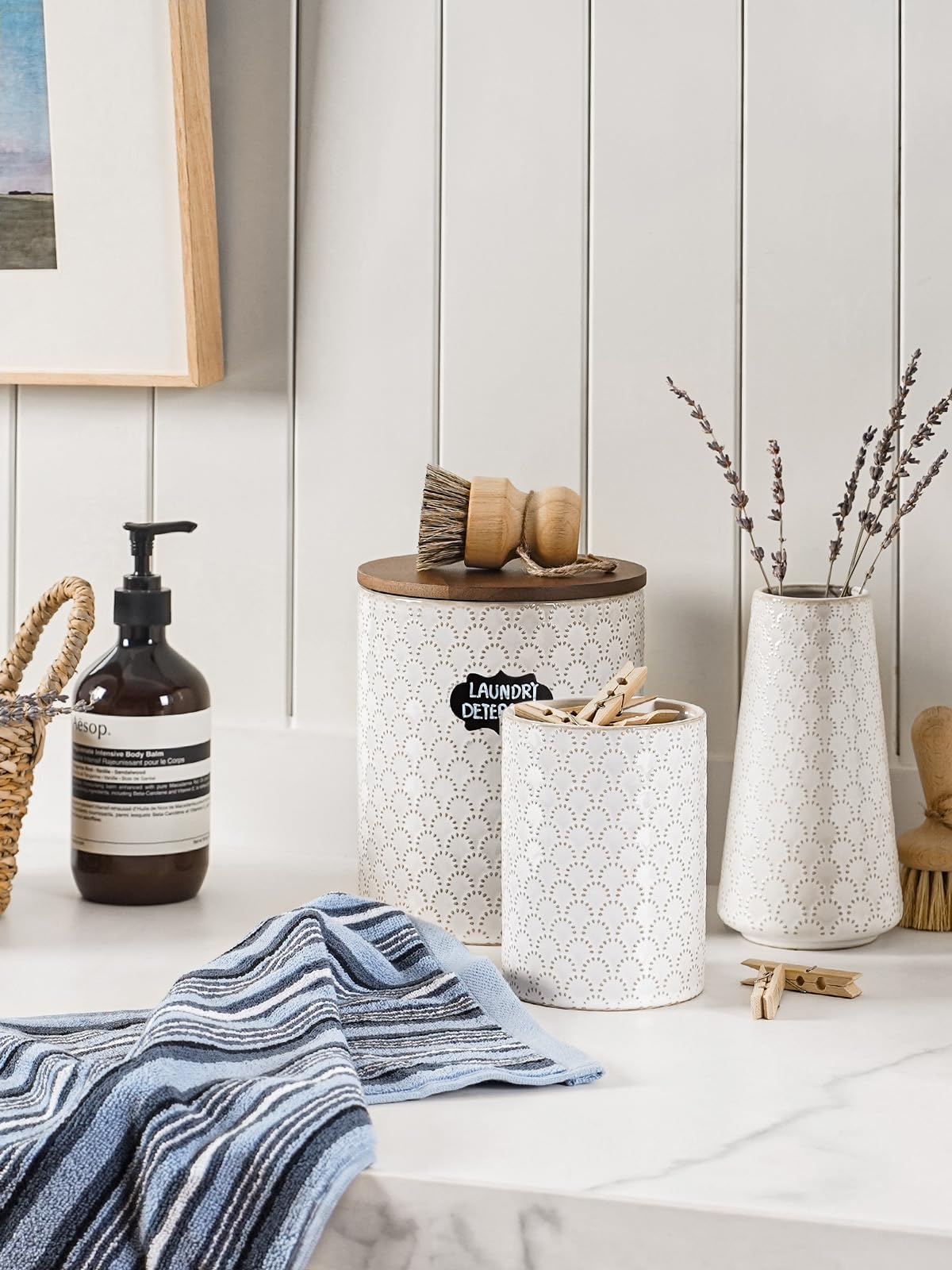 LE TAUCI Food Storage Containers with Airtight Lids, 78/25 oz Ceramic Sugar Canisters Sets, Embossed Large Jars for Pasta, Oats, Coffee Bean, Cookies, Rice, Grains, Tea - Set of 2, Fireworks