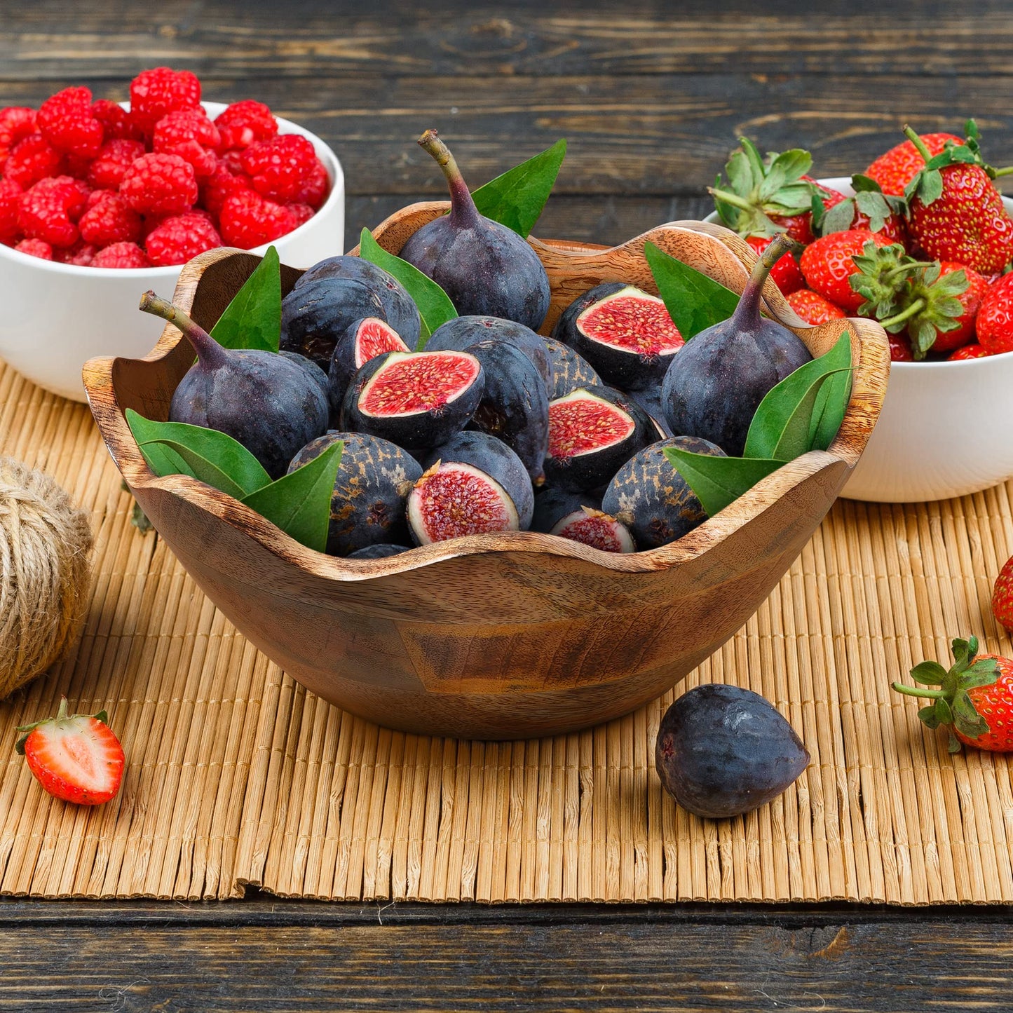 Mela Artisans Wooden Scalloped Bowl - Medium | Ruffle Decorative Style | Rustic Kitchen Decor | Mango Wood | Natural Grain Finish | Fits Bread, Fruits, Salad or Popcorn | 10” x 4” x 9”